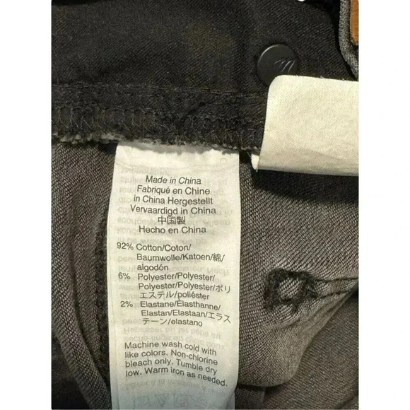 Madewell Size 28 (US Size 6) 9" High-Rise Skinny Jeans Destructed-Hem in Black - Picture 7 of 7